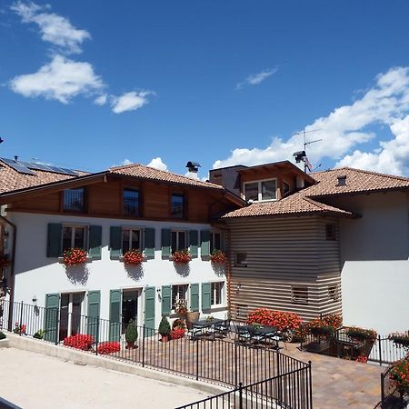 クレス Agritur Primo Soleヴィラ エクステリア 写真